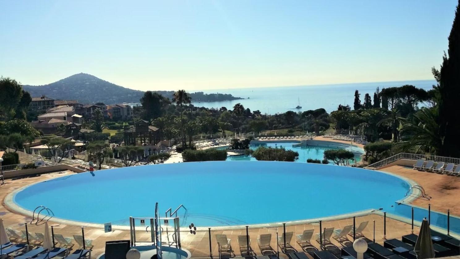 Village Cap Esterel, Piscine, Plage แซ็งต์-ราฟาเอล ภายนอก รูปภาพ