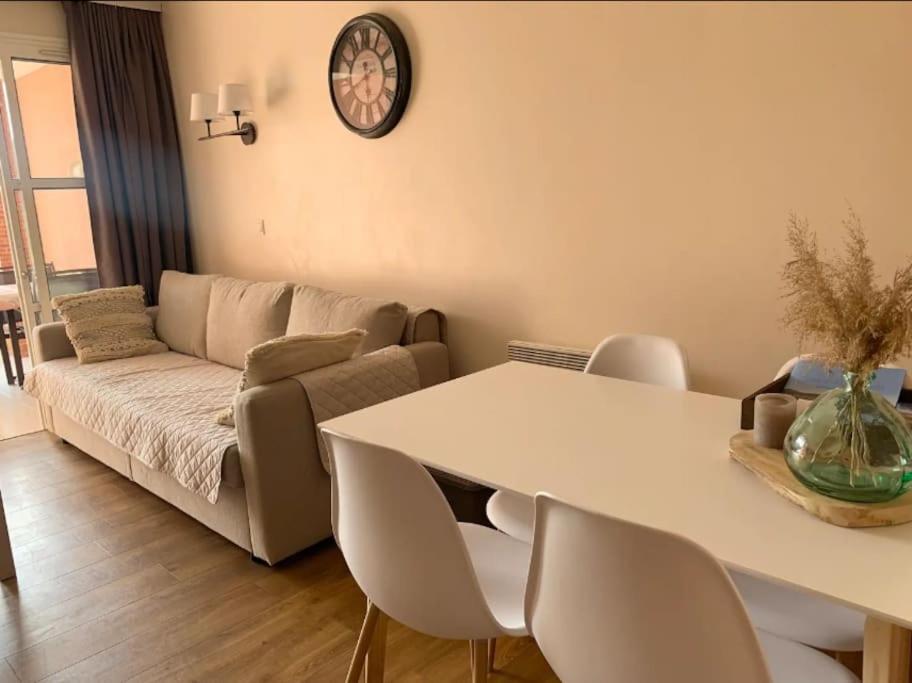 Village Cap Esterel, Piscine, Plage แซ็งต์-ราฟาเอล ภายนอก รูปภาพ