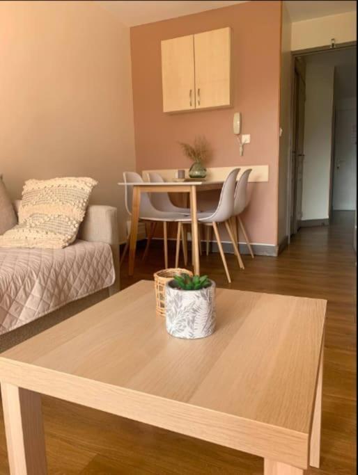 Village Cap Esterel, Piscine, Plage แซ็งต์-ราฟาเอล ภายนอก รูปภาพ