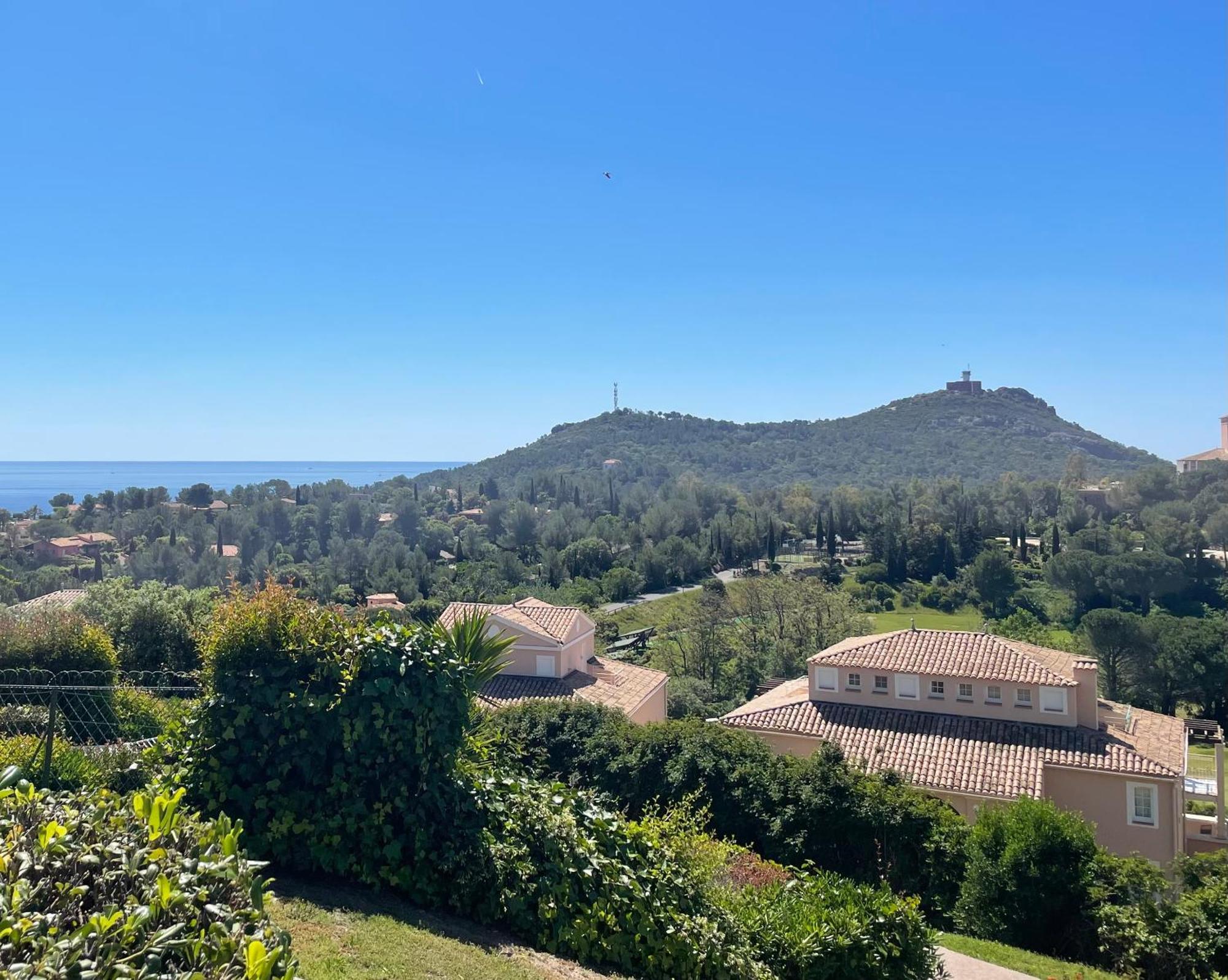 Village Cap Esterel, Piscine, Plage แซ็งต์-ราฟาเอล ภายนอก รูปภาพ