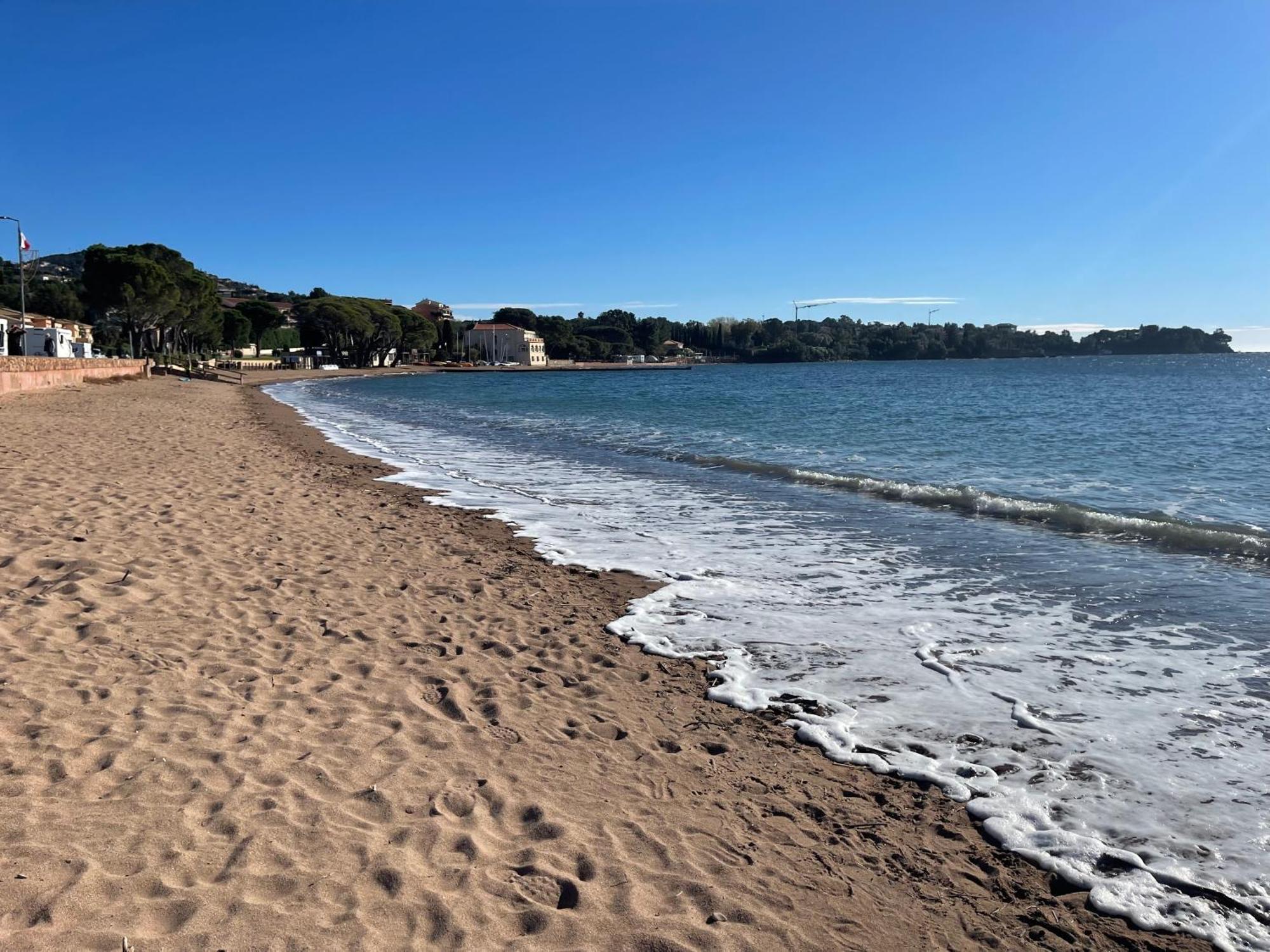 Village Cap Esterel, Piscine, Plage แซ็งต์-ราฟาเอล ภายนอก รูปภาพ