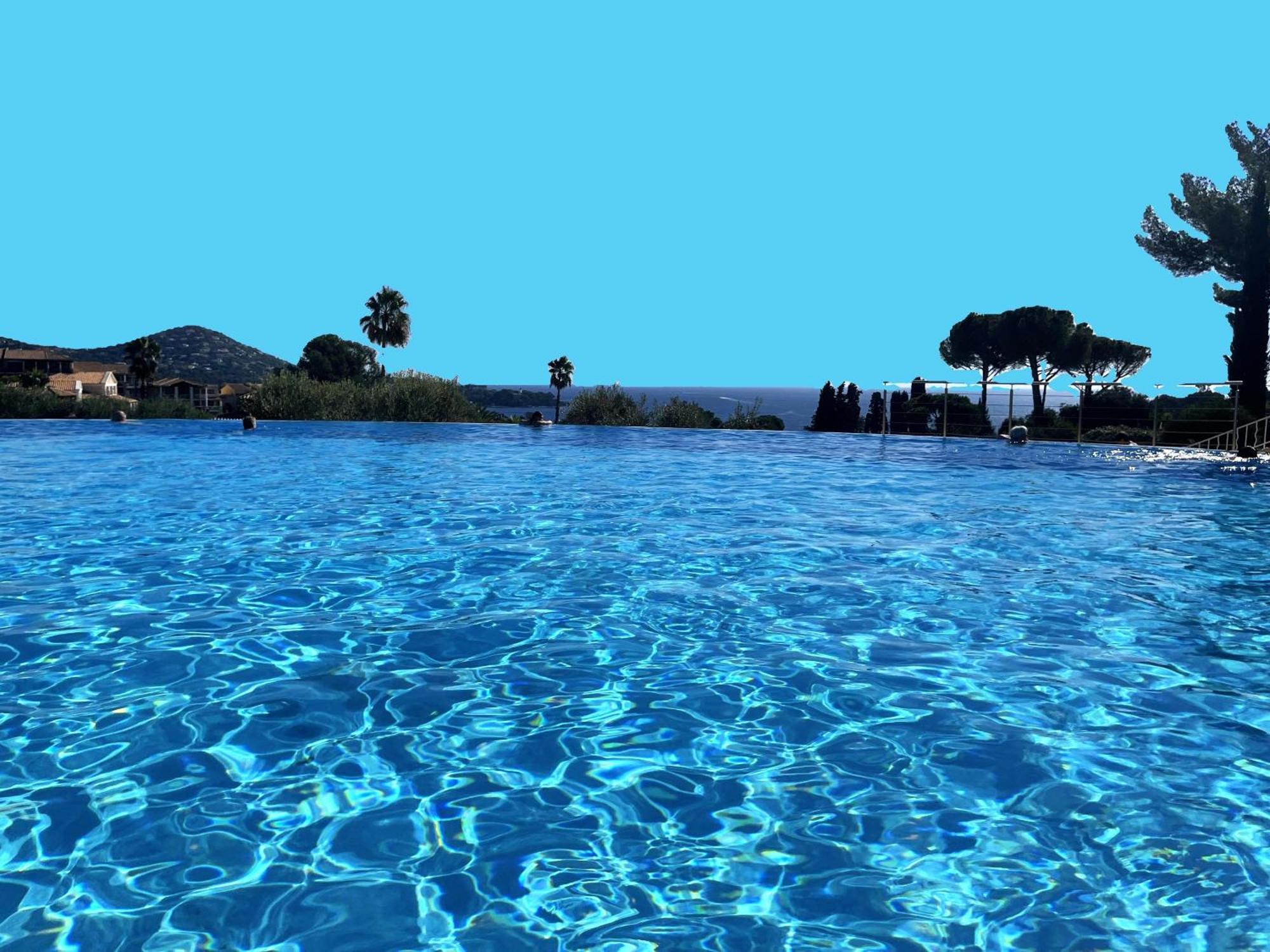 Village Cap Esterel, Piscine, Plage แซ็งต์-ราฟาเอล ภายนอก รูปภาพ